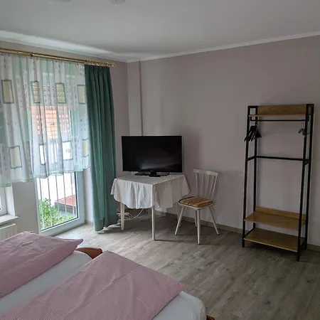 Ferienwohnung-monteurswohnung 2 Schluechtern